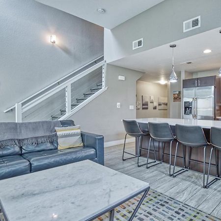 Modern Townhome Near Old Town, Breweries, & River! Fort Collins Eksteriør bilde