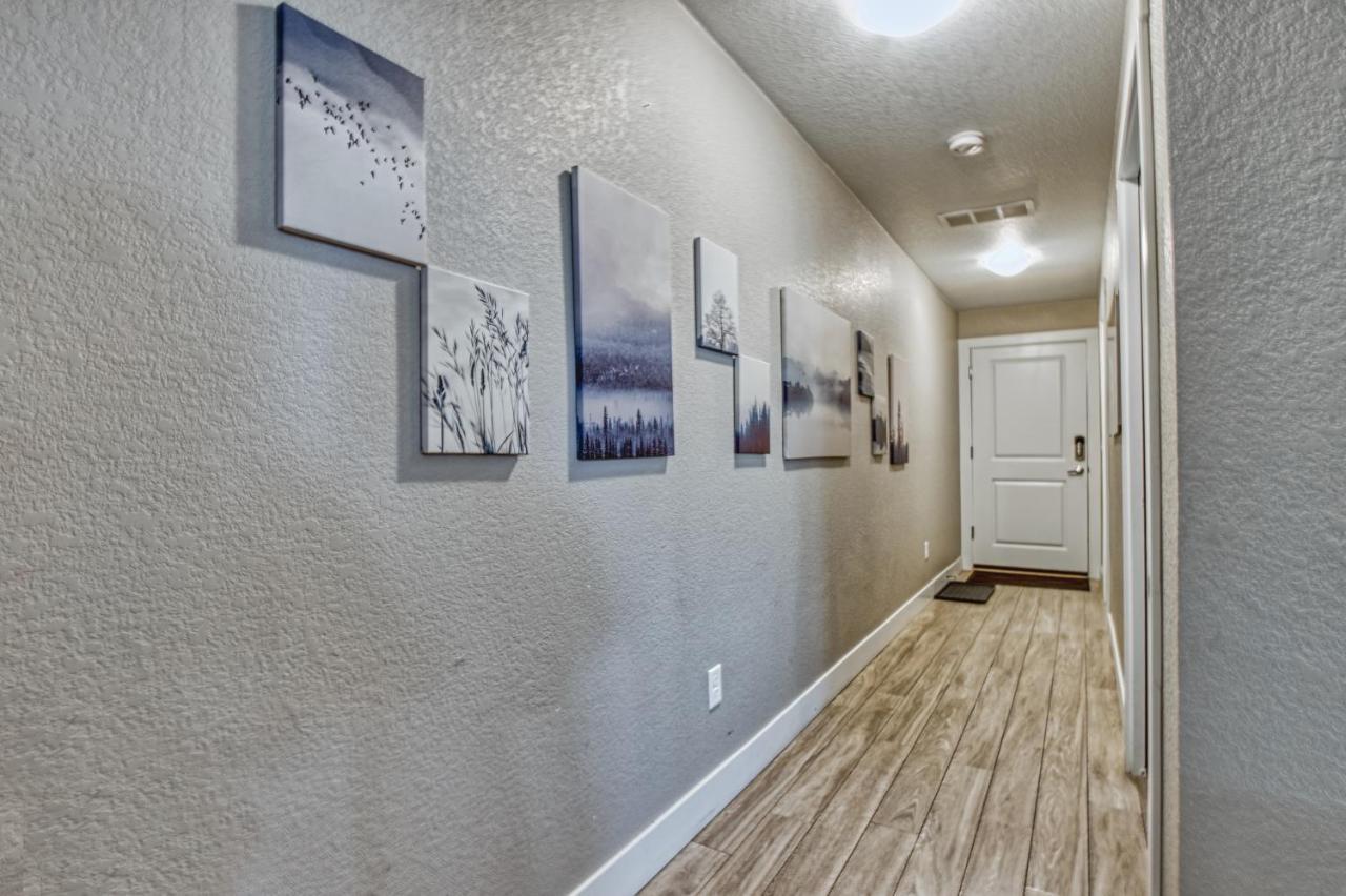 Modern Townhome Near Old Town, Breweries, & River! Fort Collins Eksteriør bilde