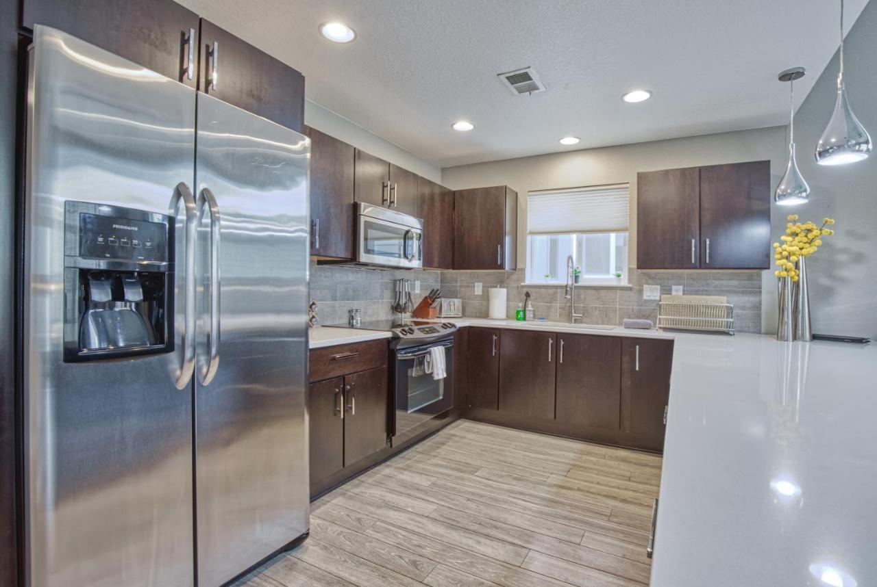 Modern Townhome Near Old Town, Breweries, & River! Fort Collins Eksteriør bilde